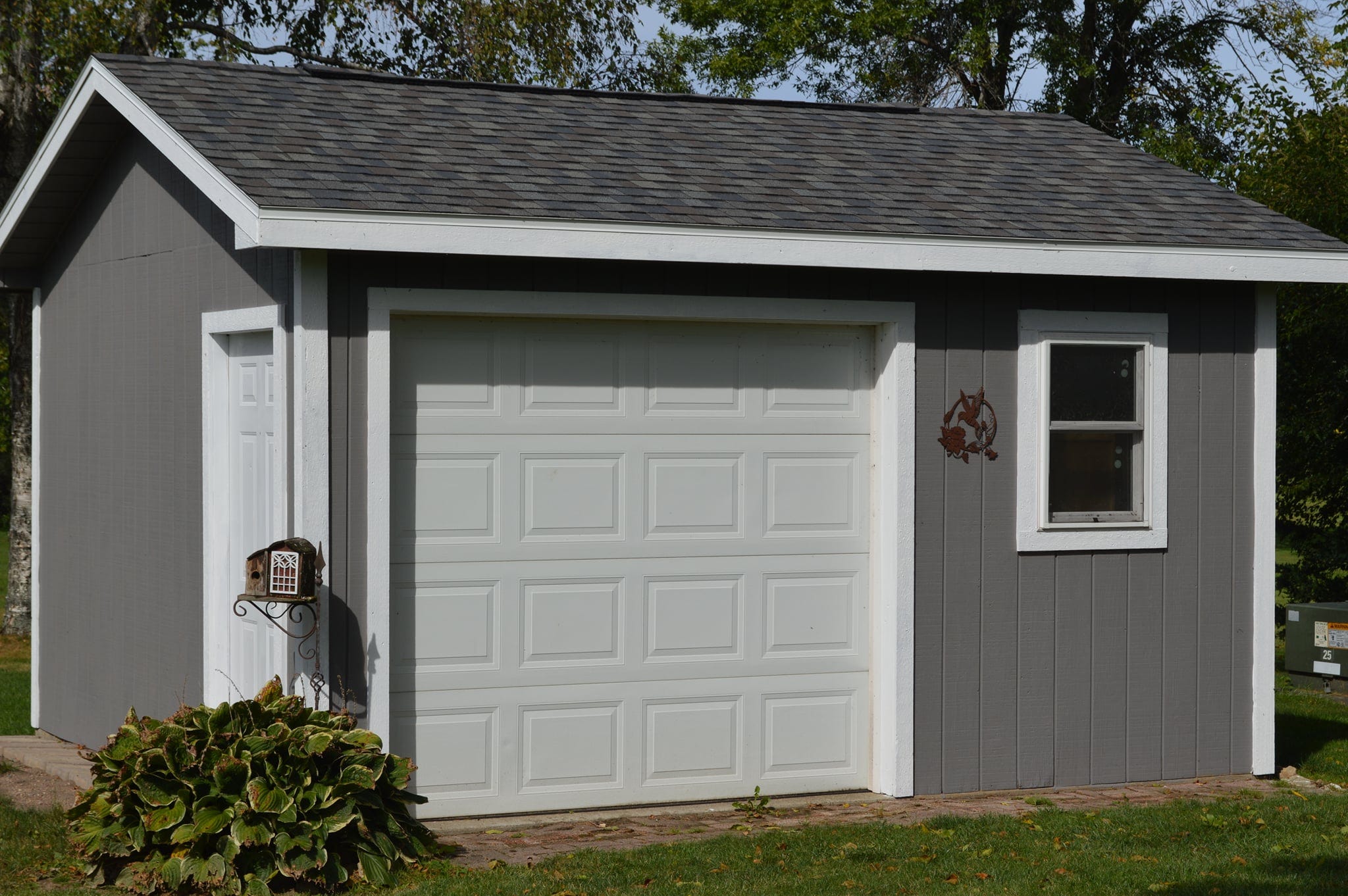 shed_after_with_white_doors_3_1